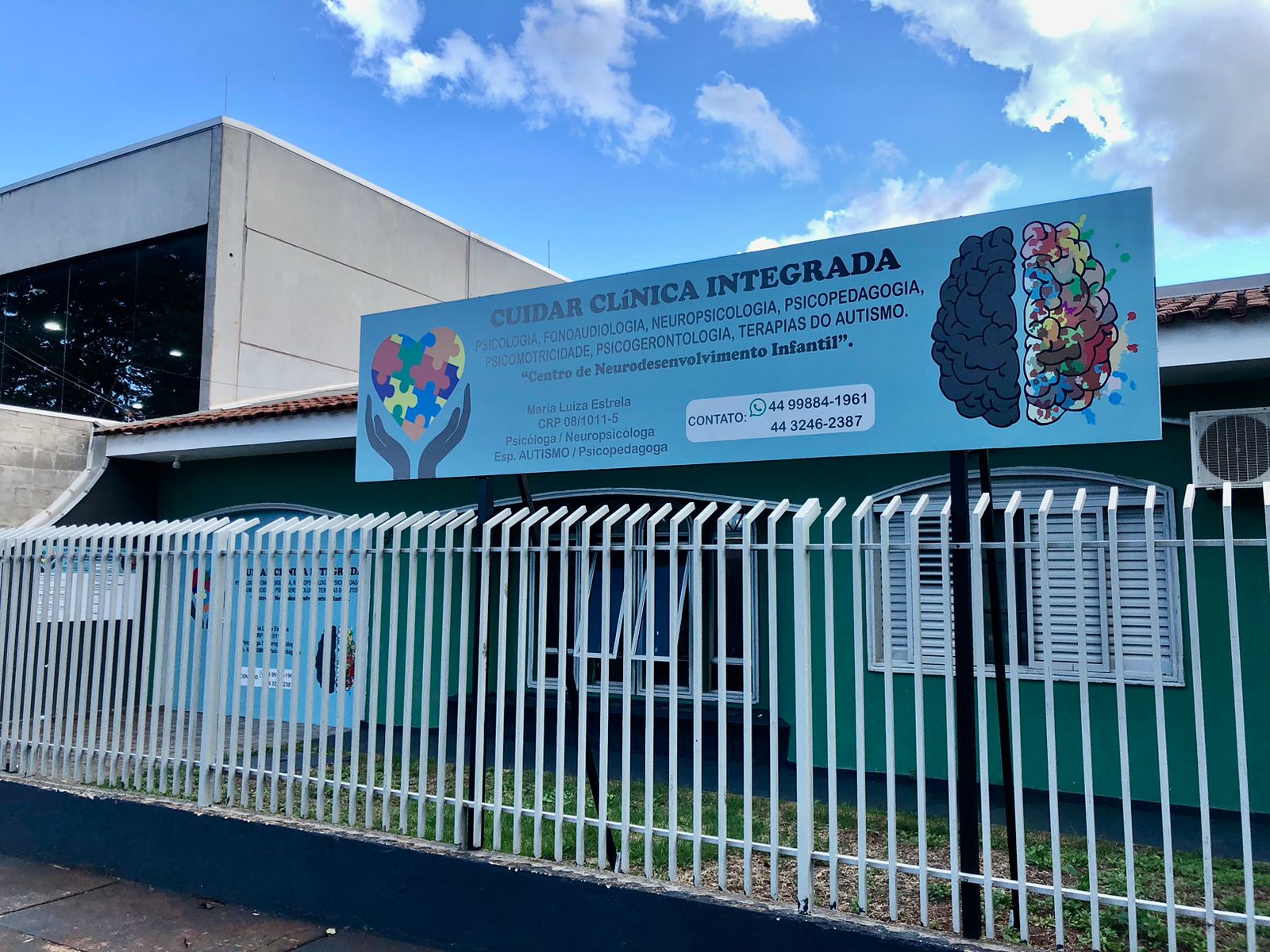 Frente da Clínica